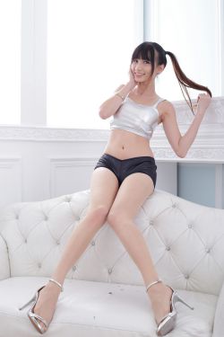 美女私密尿孔18